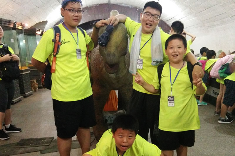 夏令营欢乐时光